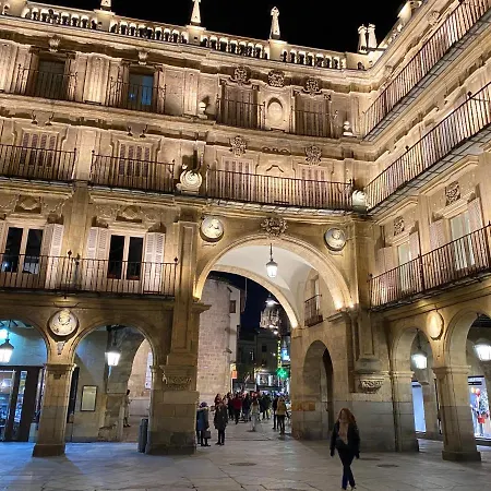 Apartamento Plaza Mayor Salamanca Con 2 Balcones A La Misma Plaza Mayor Exterior photo